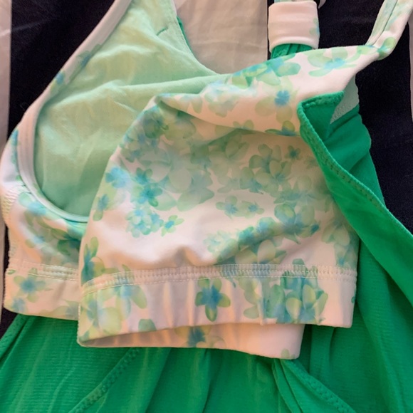 Lululemon bra/tank combo - Picture 5 of 5